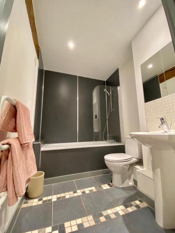 Stewart Docks Apartment Gloucester Buitenkant foto