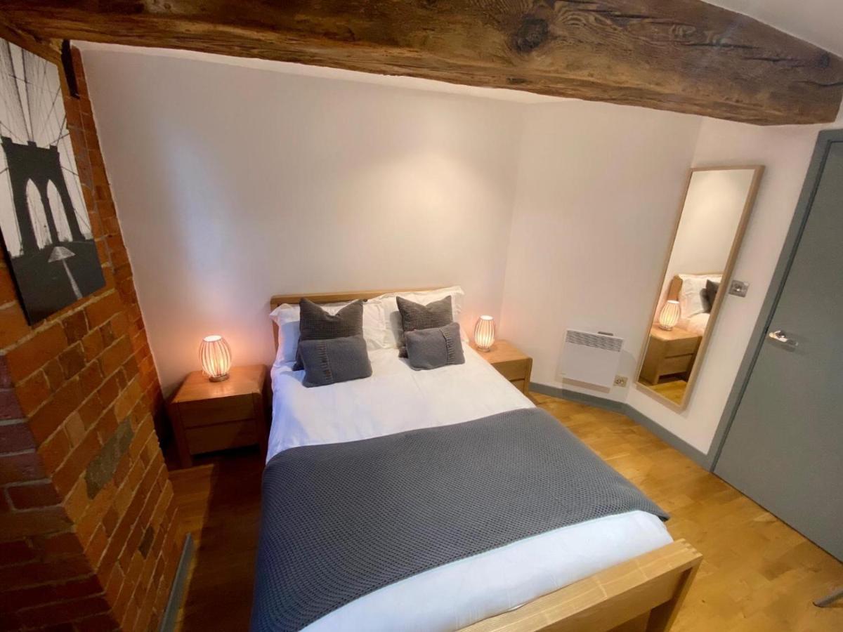 Stewart Docks Apartment Gloucester Buitenkant foto